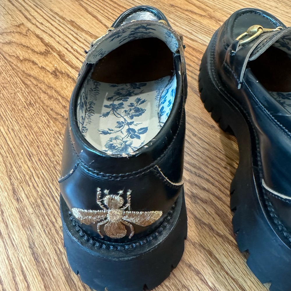 Gucci Black Leather Lug Sole Loafers - Picture 11 of 16
